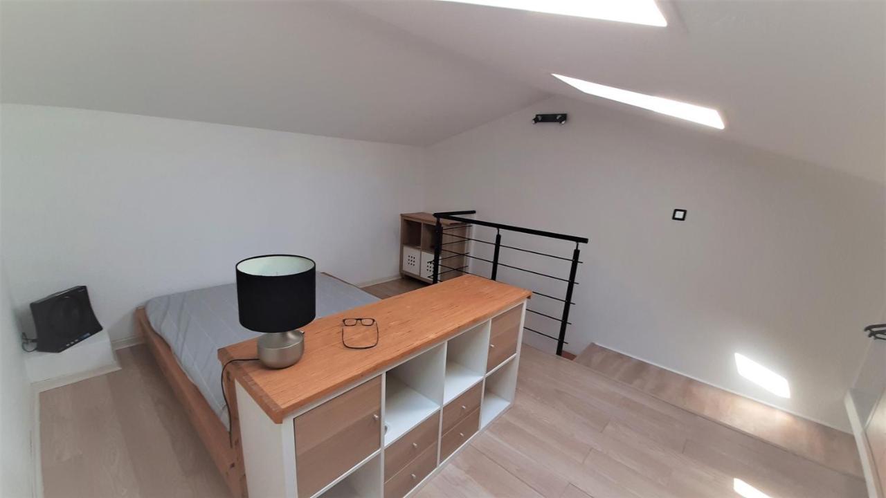 Charmant appartement vue mer à 100m de la plage. Saint Aygulf Esterno foto
